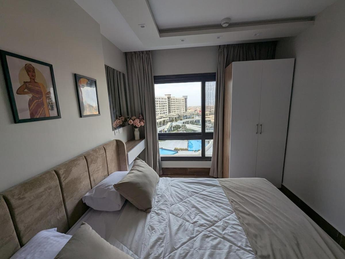 Charming Brand New 519 Apartment *